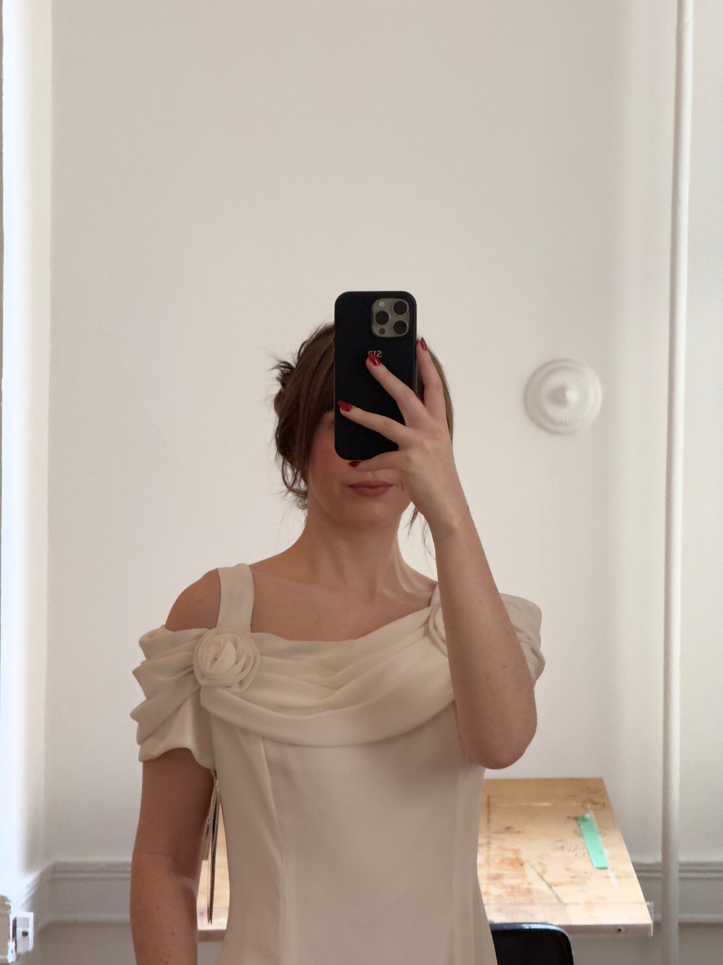 Vintage '80s Off-The-Shoulder Rosette Bridal Dress