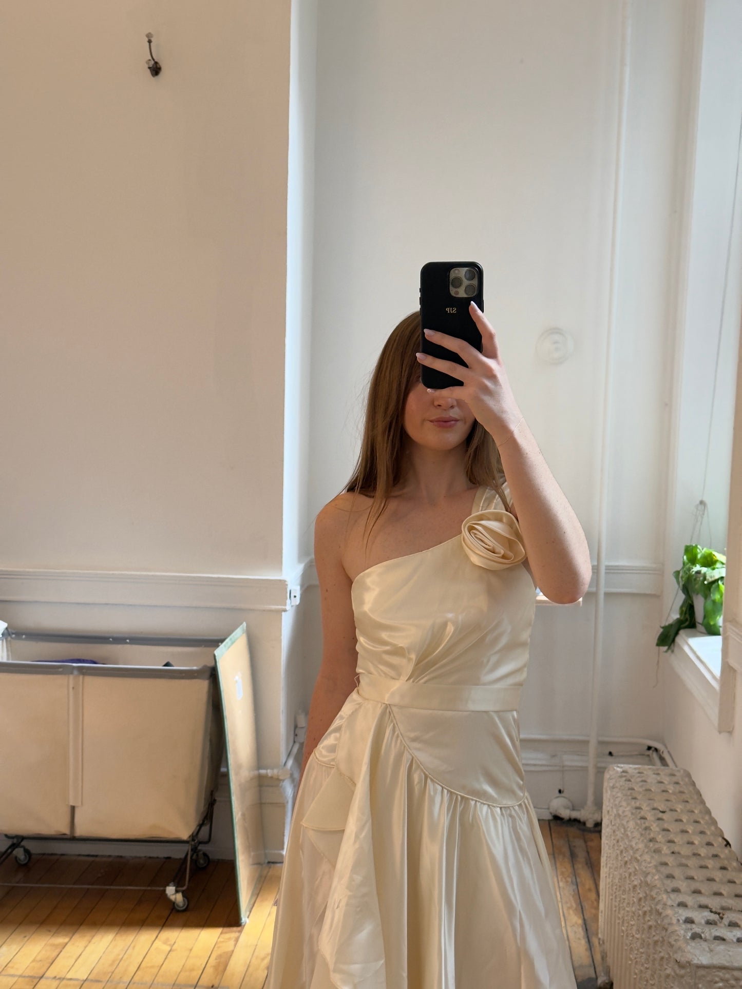 Vintage 80's Satin One-Shoulder Wedding Dress with Rosette