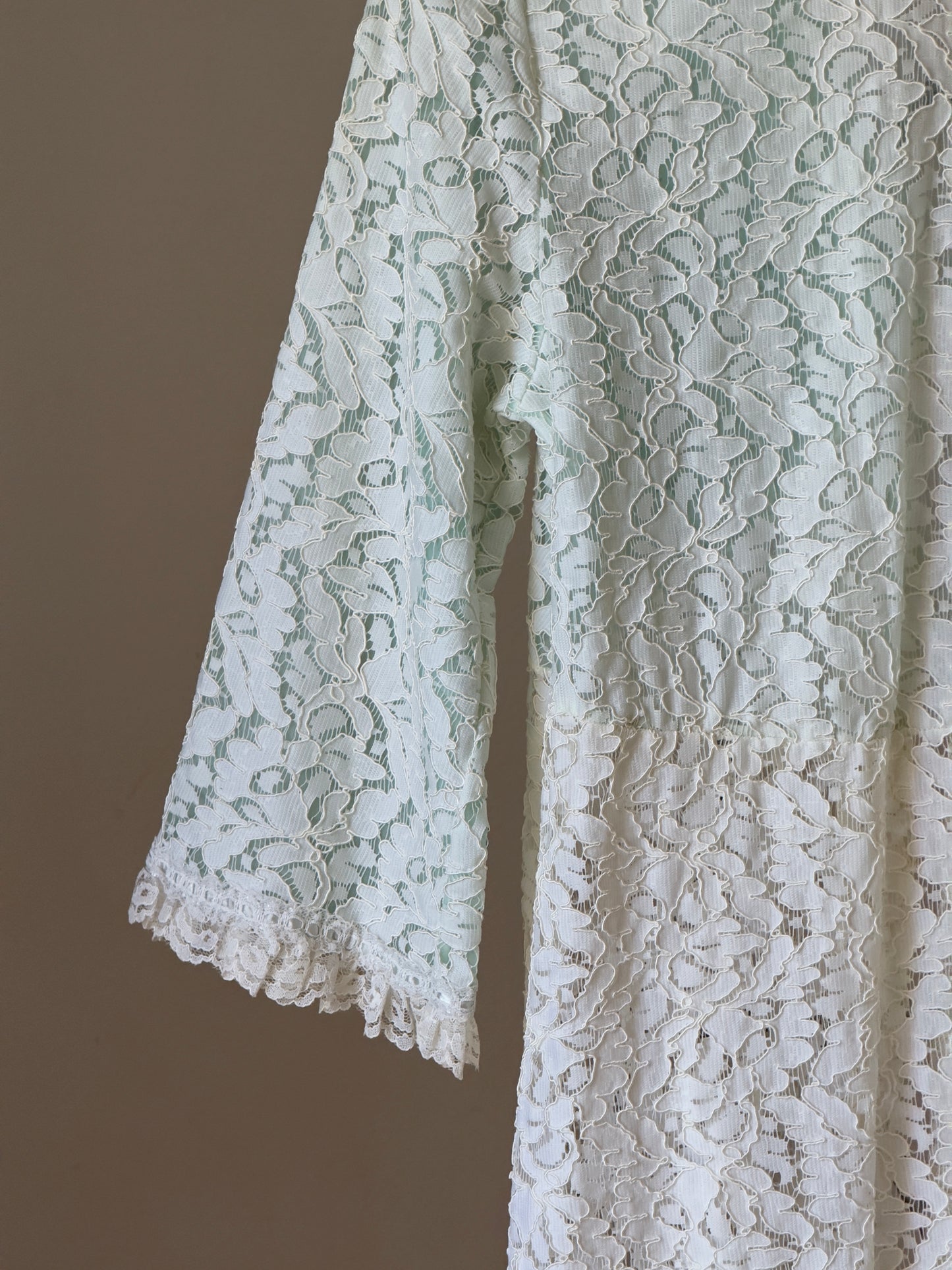 Vintage 60's Cream Lace Overlay Duster Robe with Blue Lining