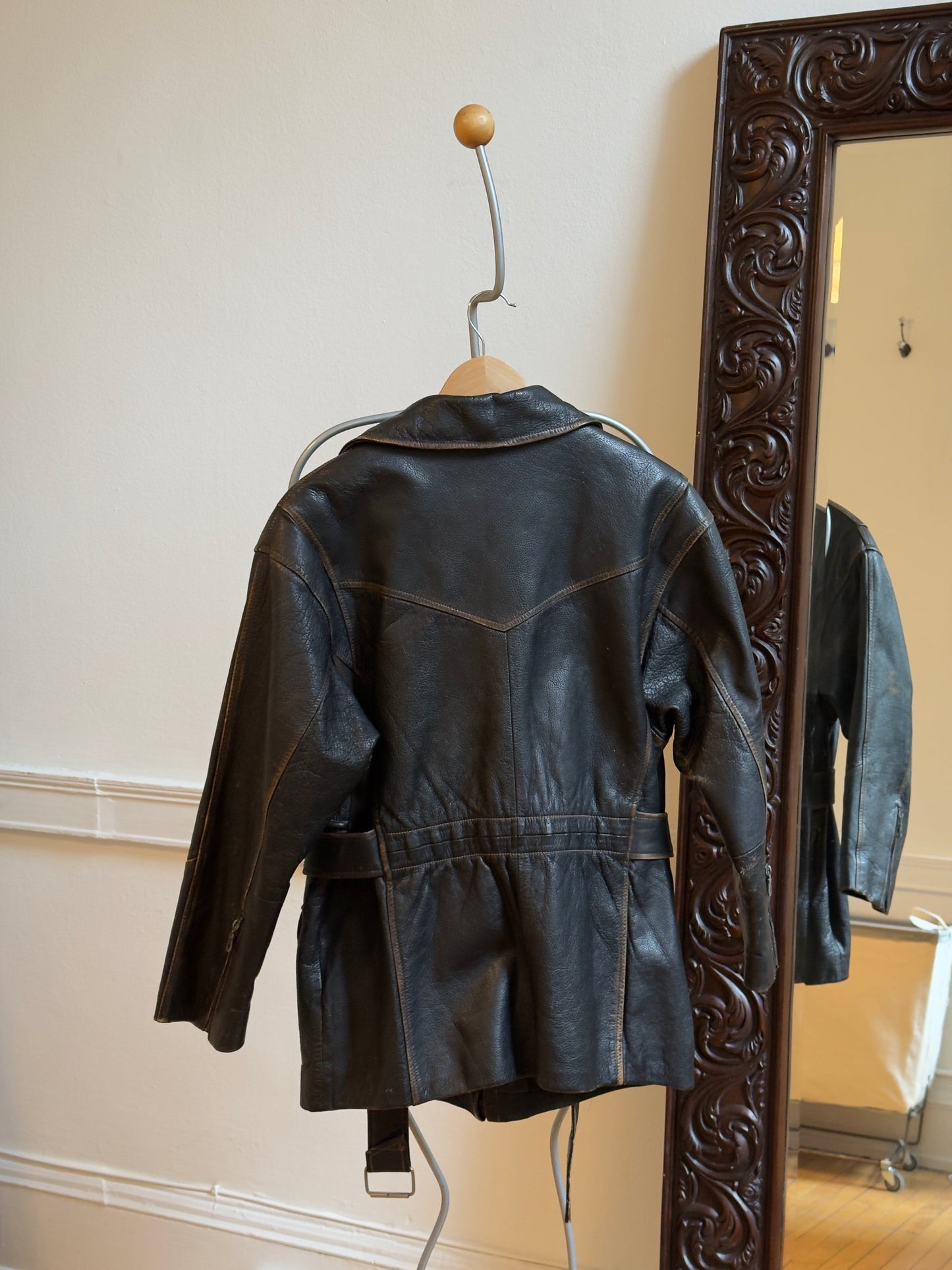 Vintage 80's Distressed Dark Brown/Black Leather Jacket with Belt