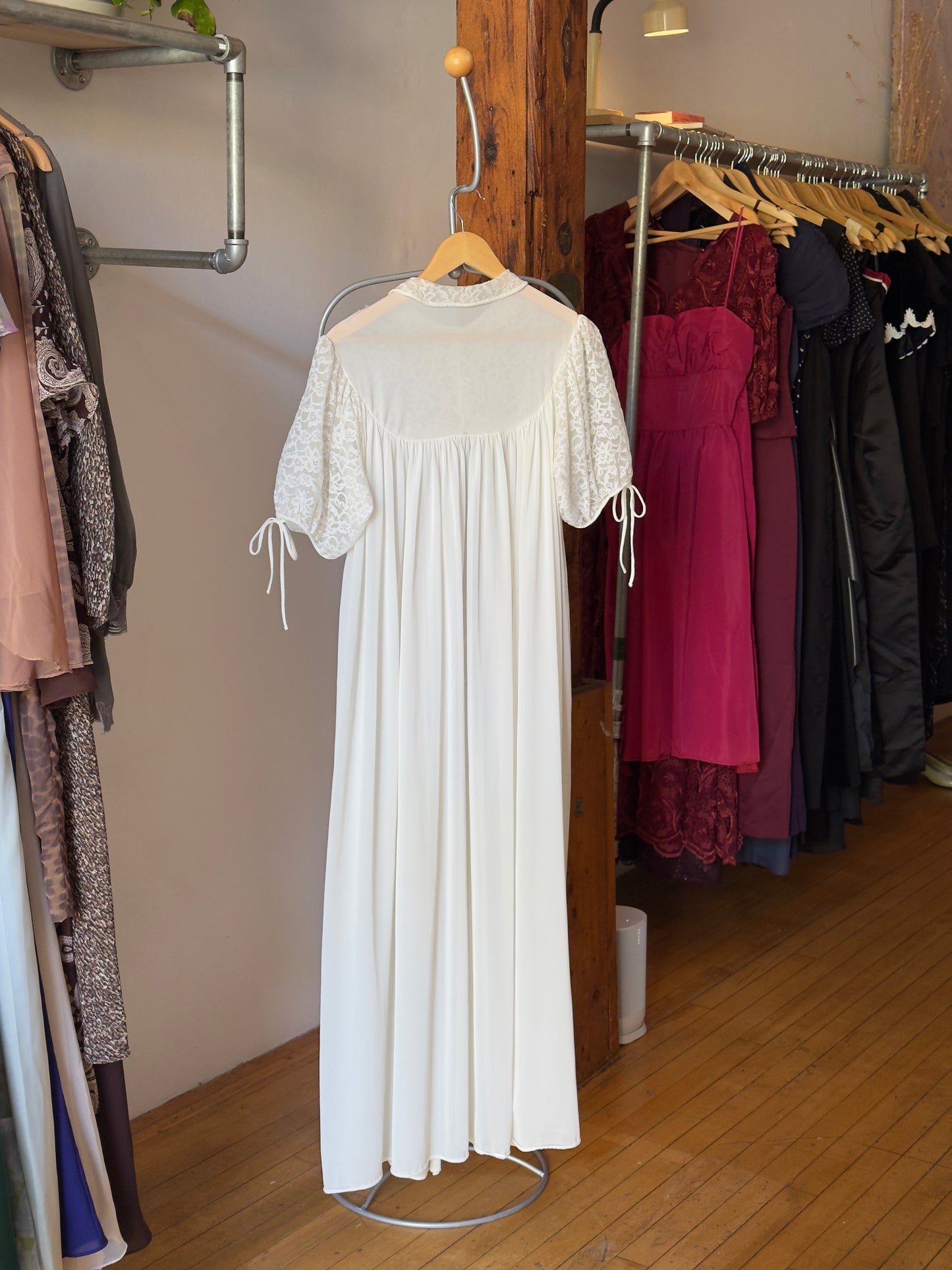 Vintage 60's Puff Sleeve Chiffon and Nylon Lace Peignoir Robe