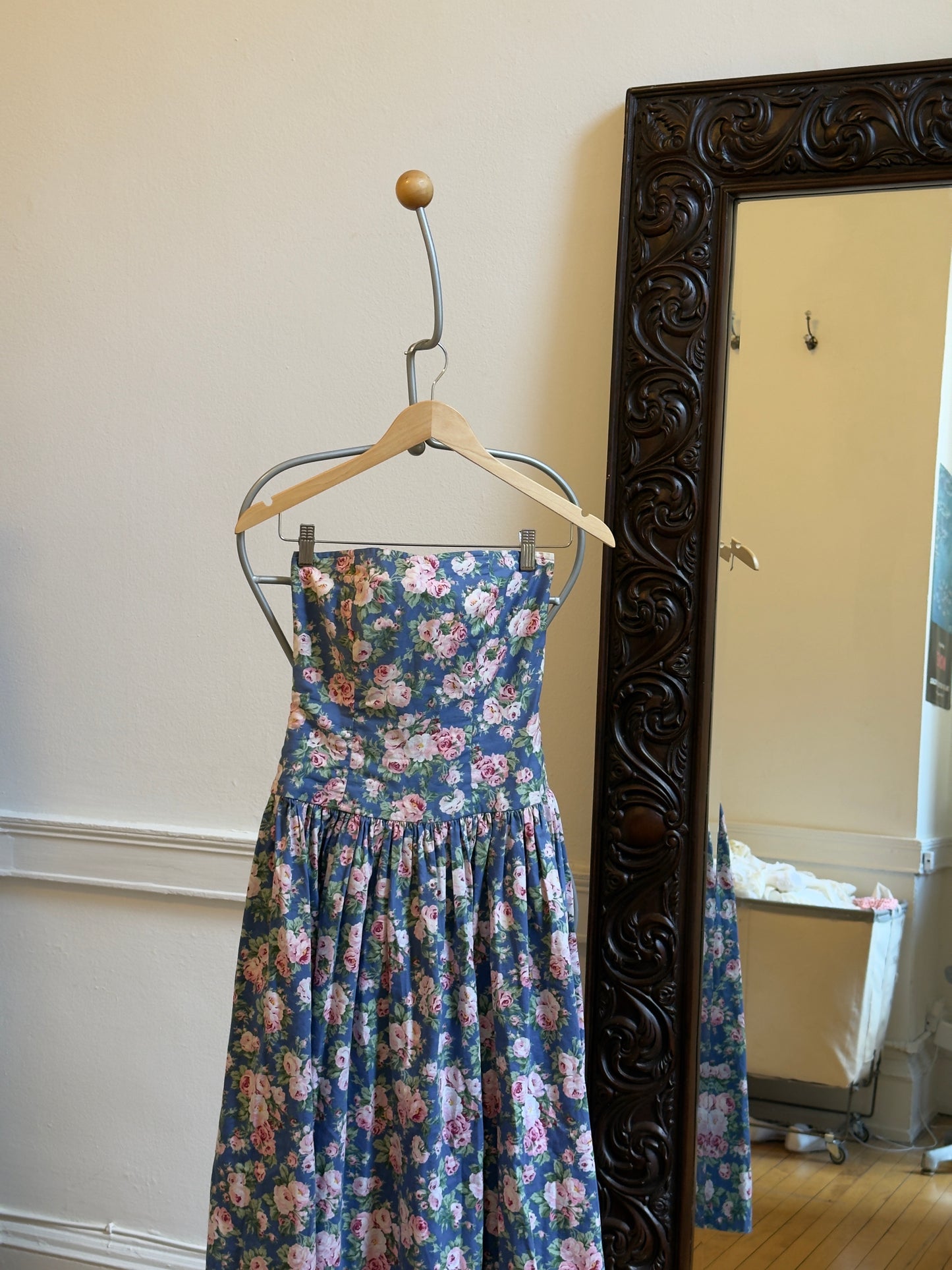 Vintage 80's Blue Floral Strapless Tea Length Midi Dress