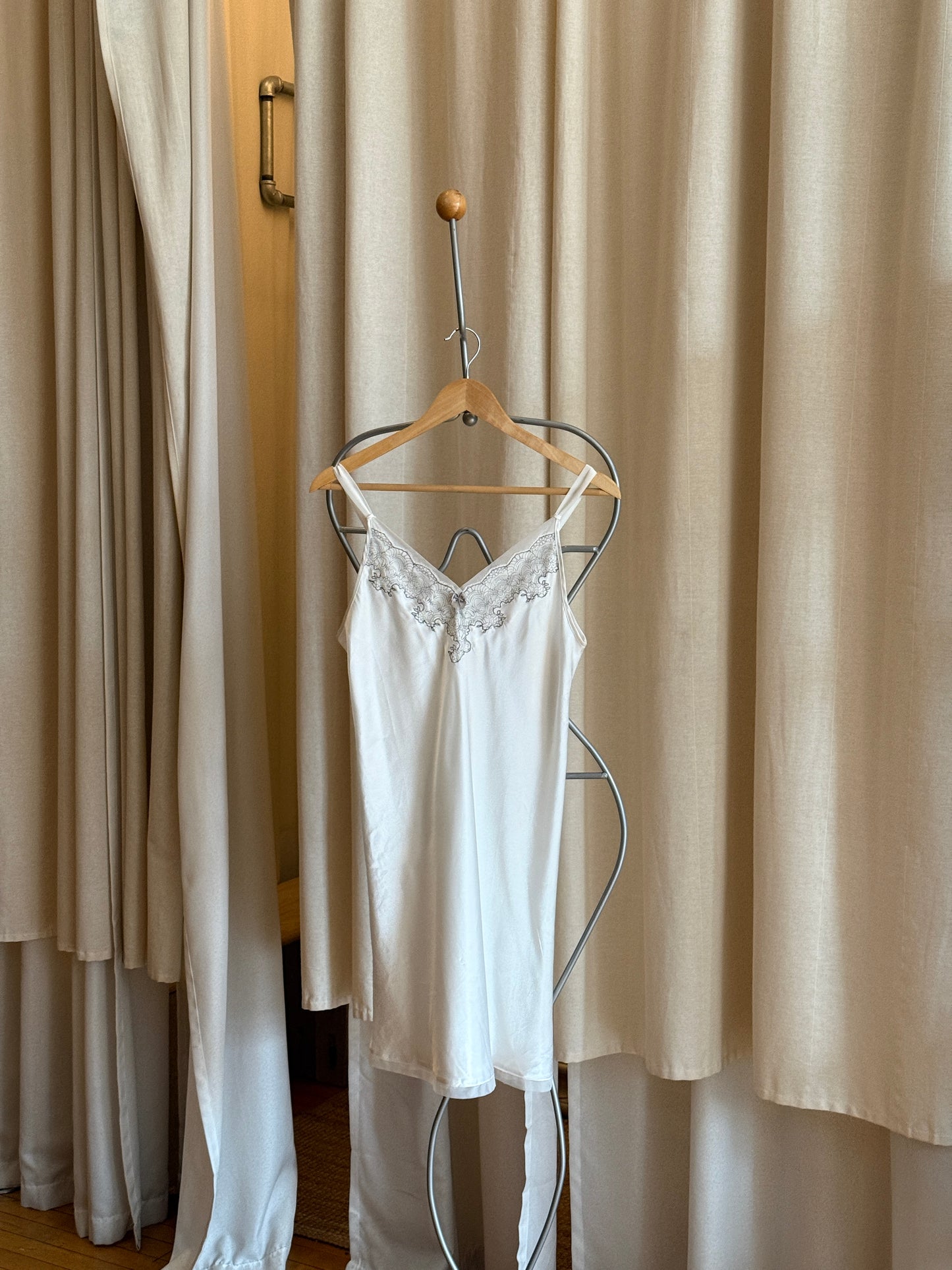 Vintage ivory mini lingerie slip dress with grey lace accents by Oscar de la Renta (pink label) [SIMRAN]