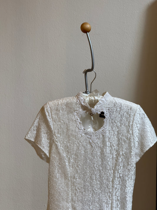 Vintage 90's Mini Bridal Dress with Pearl Keyhole Cutout