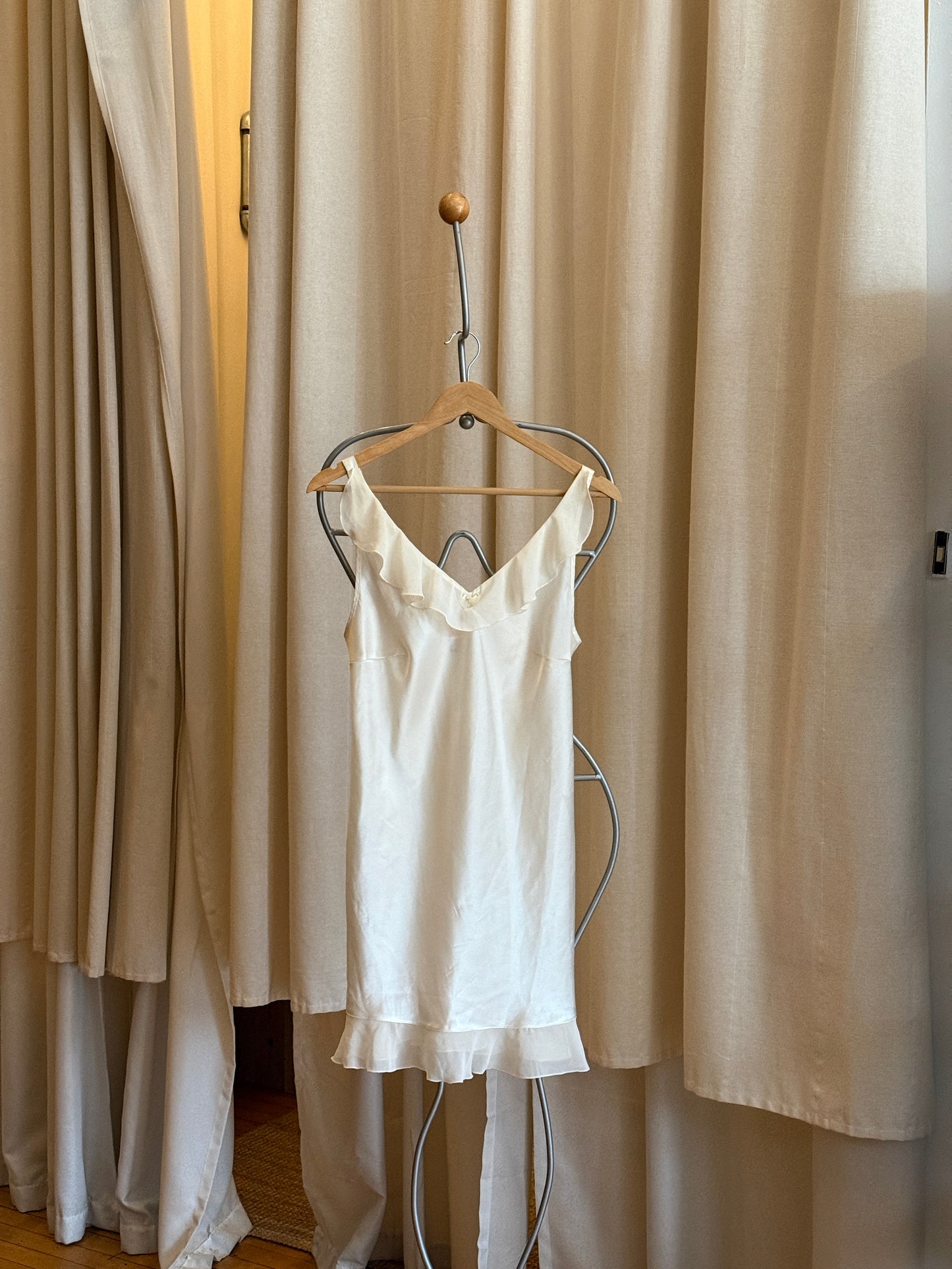 Vintage ivory mini satin lingerie slip dress with ruffles by Inner Most for Sears [SIMRAN]