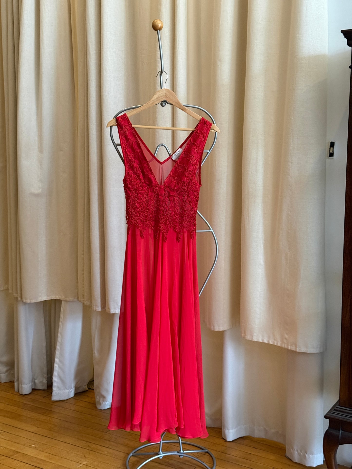 Vintage red sheer lace v-neck maxi lingerie slip dress by Flora Nikrooz [SIMRAN]