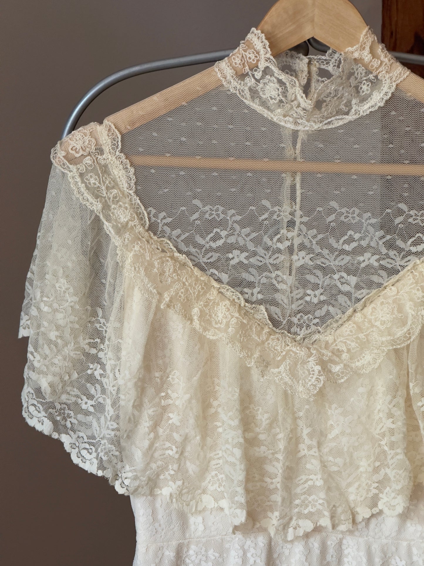 Vintage 70's Allover Lace Wedding Dress (Hold)
