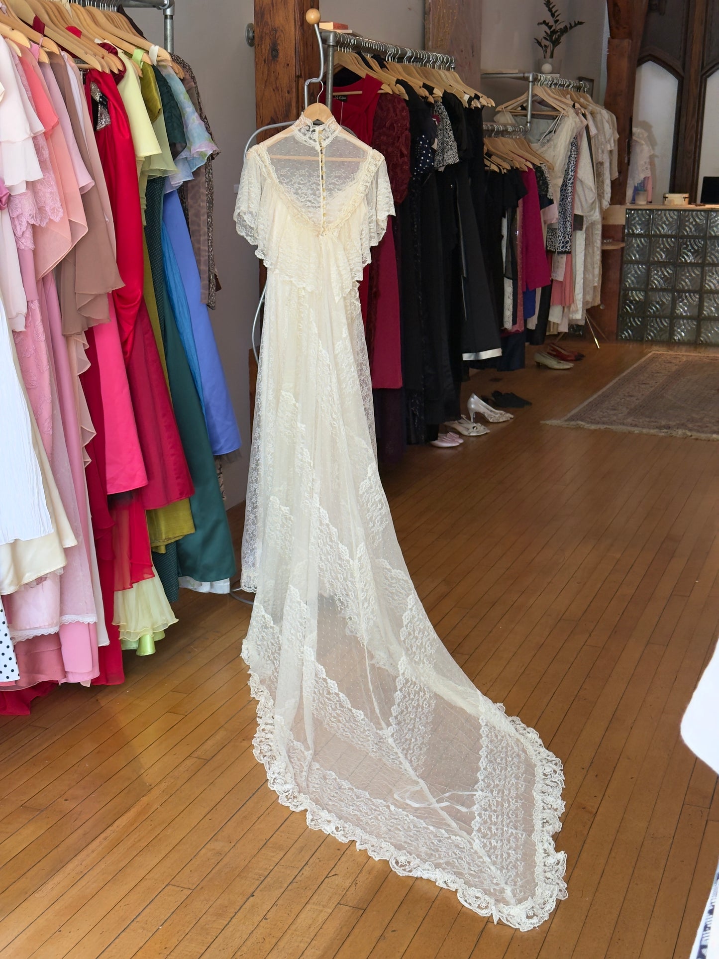 Vintage 70's Allover Lace Wedding Dress (Hold)